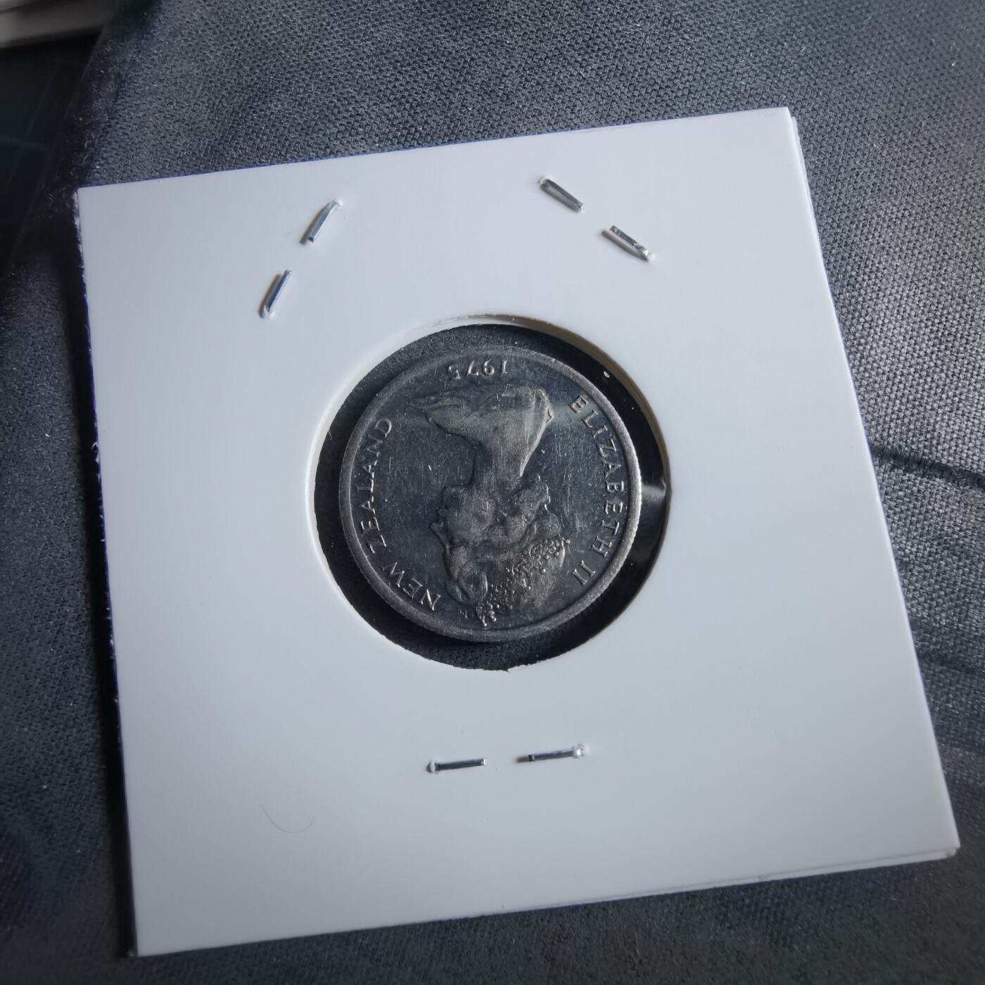 沼泽如烟--第966场 新西兰1975年5分