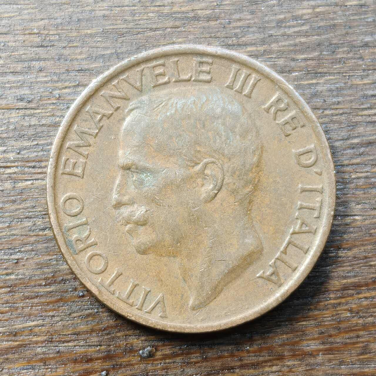 【铜匠收藏】★第138场★散币场。不寄存，30包邮。不满30元，支付5元运费。《接受代拍 代送NGC评级》 68【无寄存】意大利 1921年 10分 铜币 蜜蜂 伊曼纽尔三世