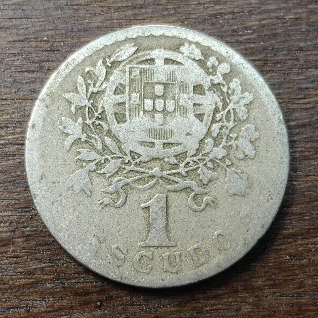 【铜匠收藏】★第138场★散币场。不寄存，30包邮。不满30元，支付5元运费。《接受代拍 代送NGC评级》 67【无寄存】葡萄牙 1927年 1埃斯库多 铜镍币