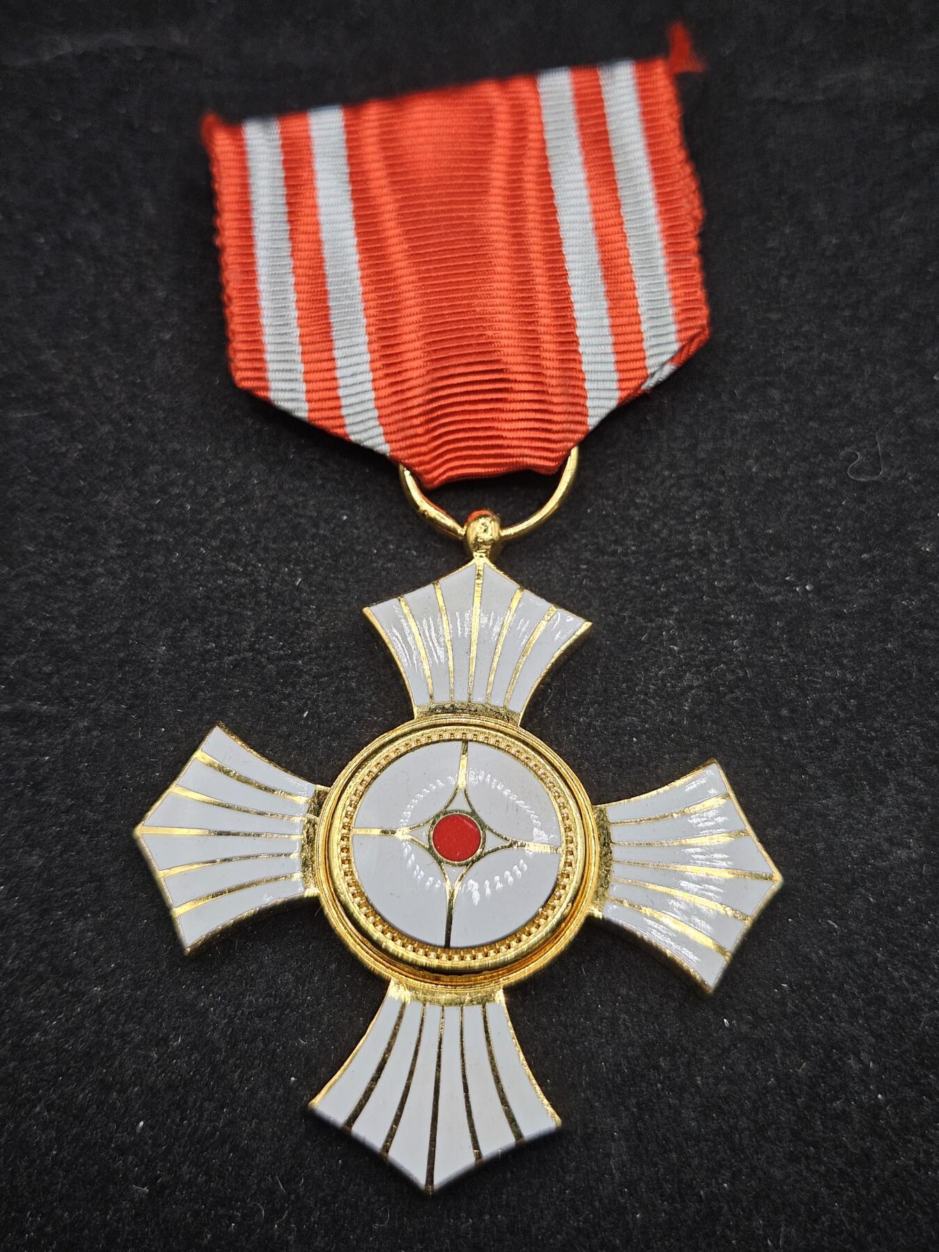 0元起拍勋章 第327期 咸鱼国勋章拍卖专场 1月21日（周三）下午6：00开始 金鵄瑞光章