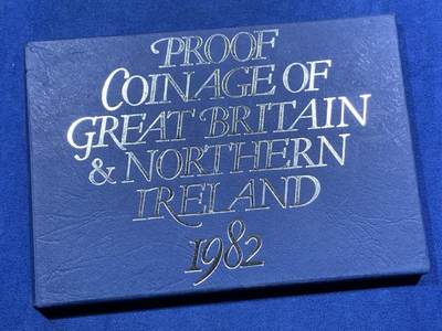 《竞宝斋》第459场 周日，周一，2场连拍 （全场包邮）欢迎送拍 - 英国1982年精制套币 礼品原装7枚币 包含少见的1/2便士 细节见图