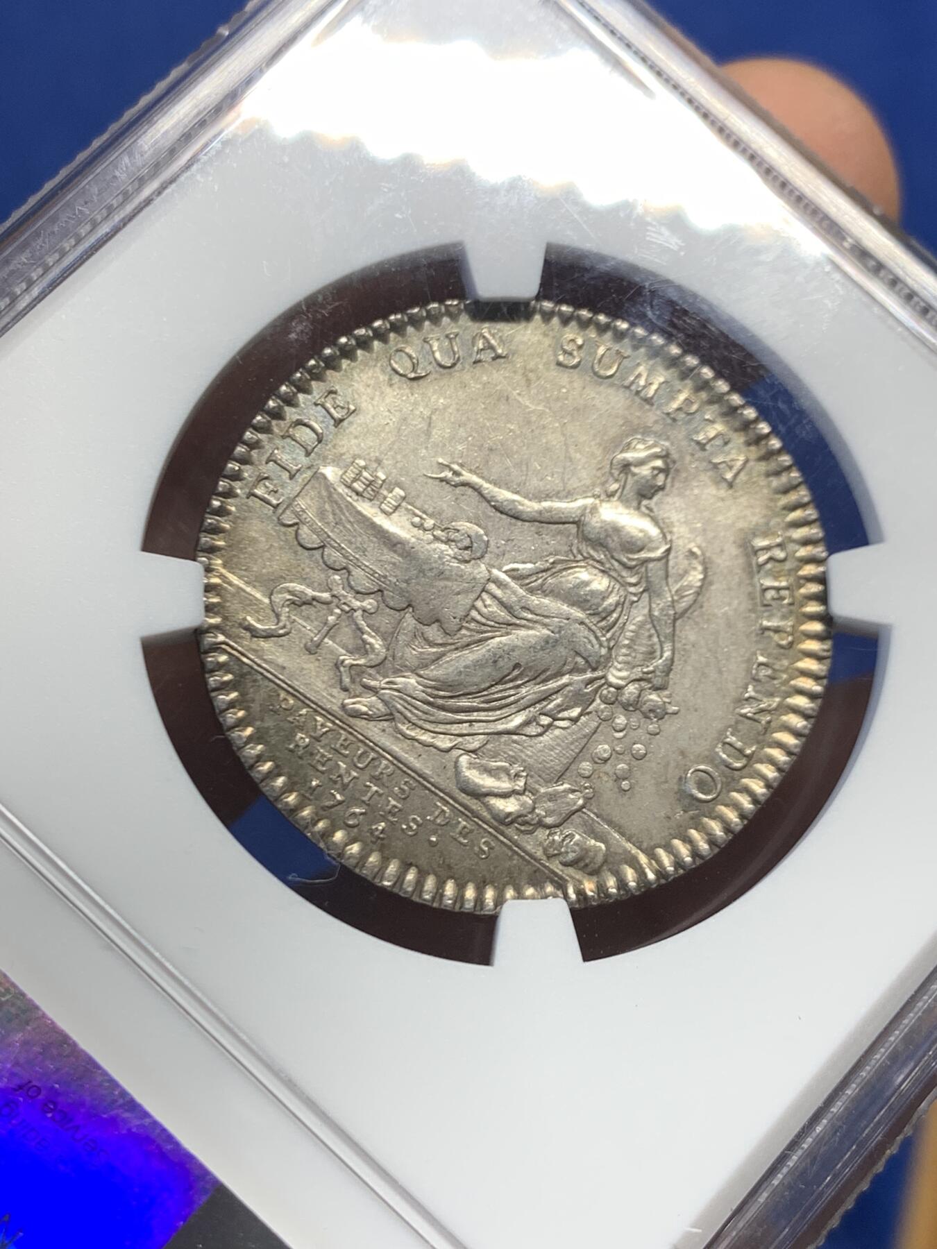 《竞宝斋》第459场 周日，周一，2场连拍 （全场包邮）欢迎送拍 NGC MS63 法国1764年路易十五退休金jeton 五彩原光 状态难得 jeton中比较少见的品种 足够自藏的品质