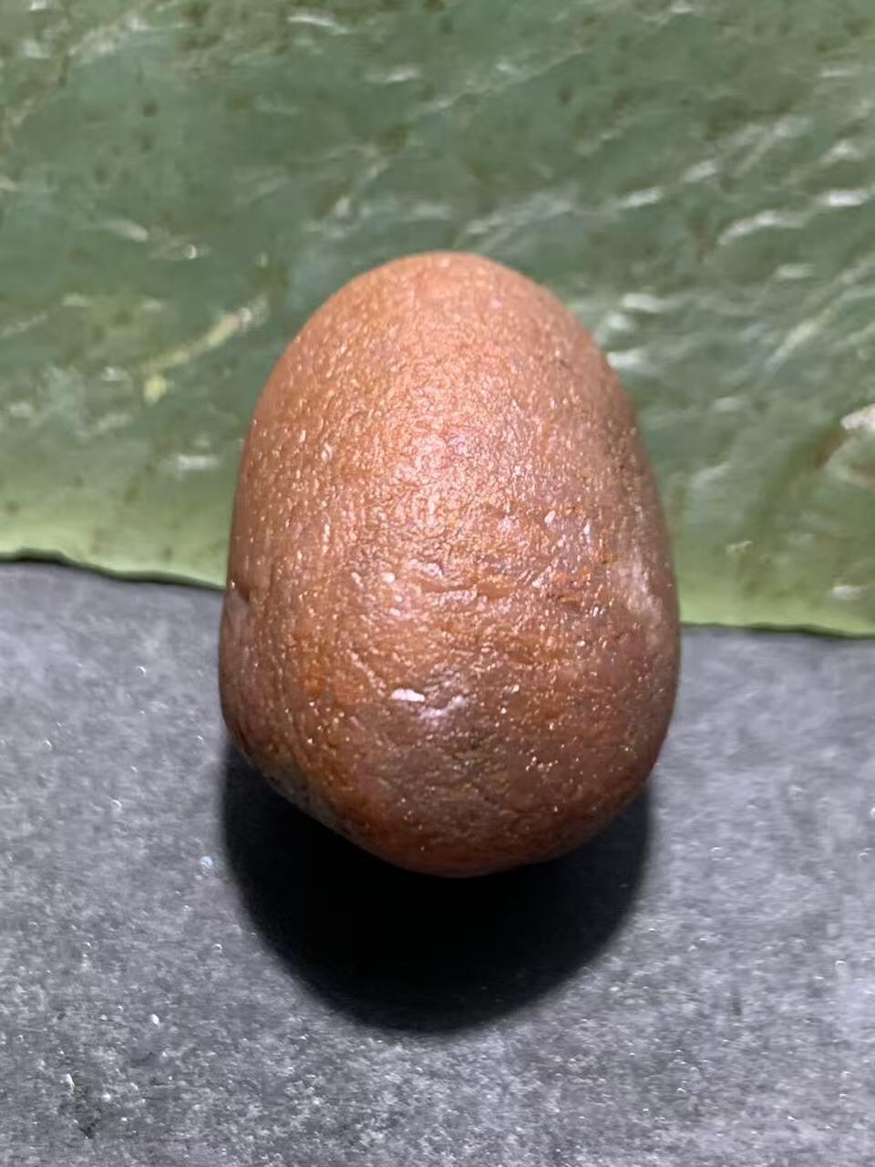 精美水冲籽川料南红玛瑙原石一颗