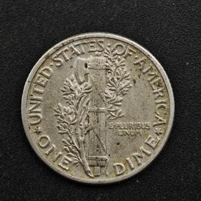 【淘币小摊】实时拍第八百五十拍   散币银币场   满百包邮可预留二周 每周一统一发货   - 美国1940年小飞人10分银币2.5克900银参考银价48