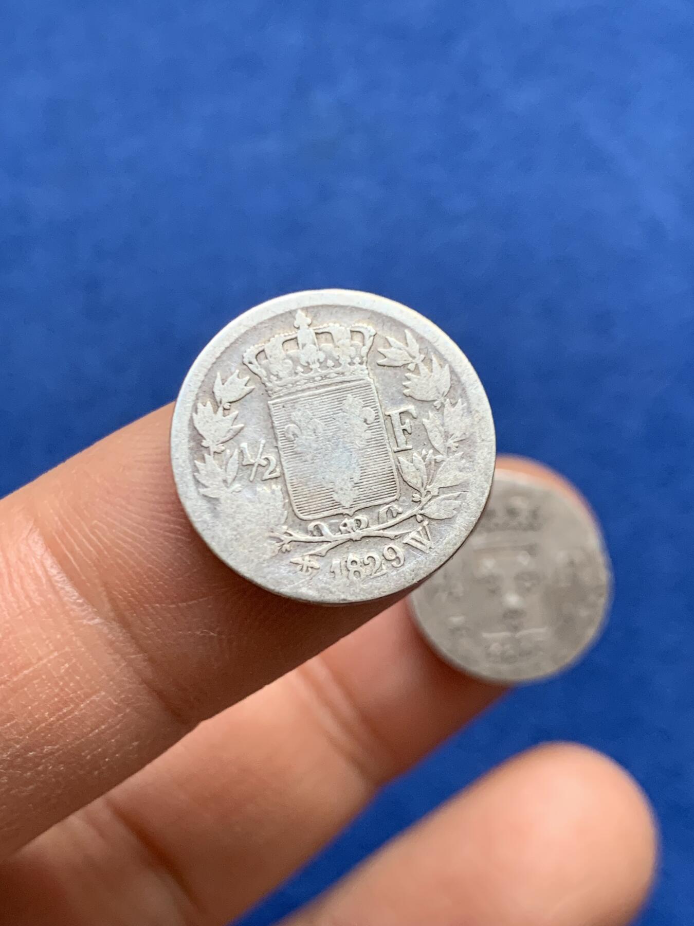 《竞宝斋》第459场 周日，周一，2场连拍 （全场包邮）欢迎送拍