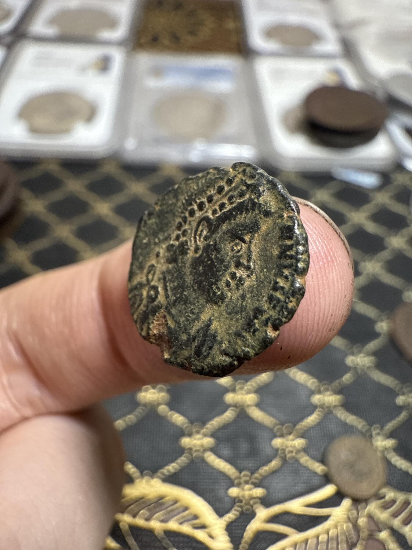 南宋泉阁俄币 外币 国币 专场第二十一期 【送拍无额外佣金】 古罗马 公元383-408年 东罗马皇帝 阿卡狄乌斯小铜币 文字和头像打制清晰 品相好