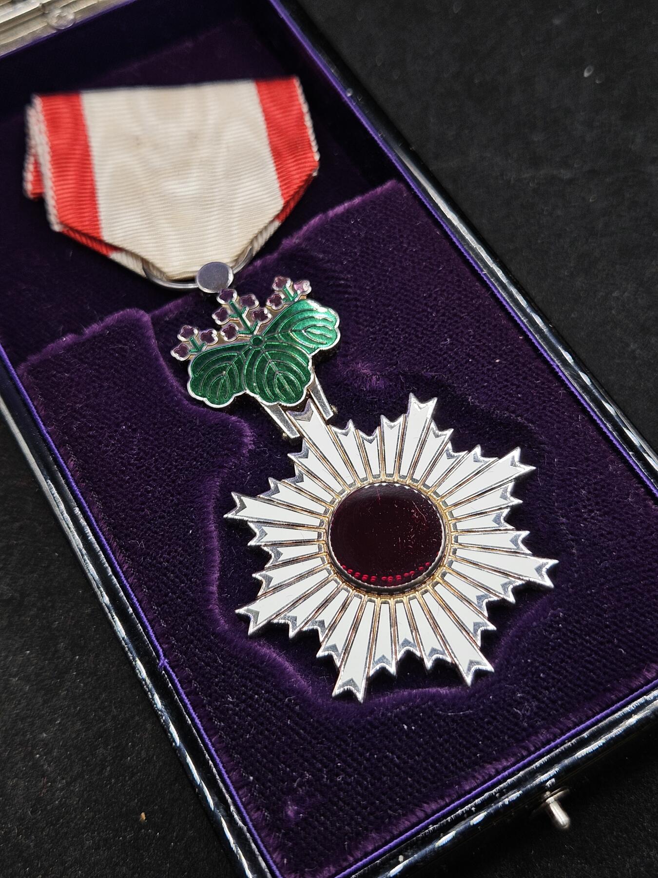 0元起拍勋章 第327期 咸鱼国勋章拍卖专场 1月21日（周三）下午6：00开始