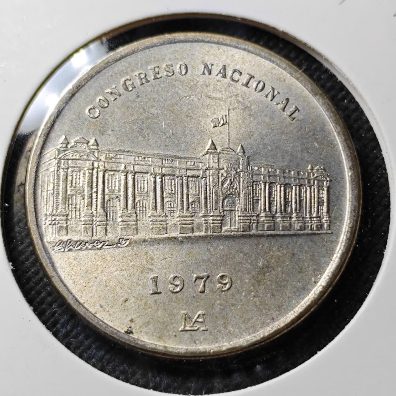 KK钱币收藏小铺  第400期  百期特拍（四拍之四）2月预留时间 周末发货  1979秘鲁1000索尔纪念银币 15.5克500银