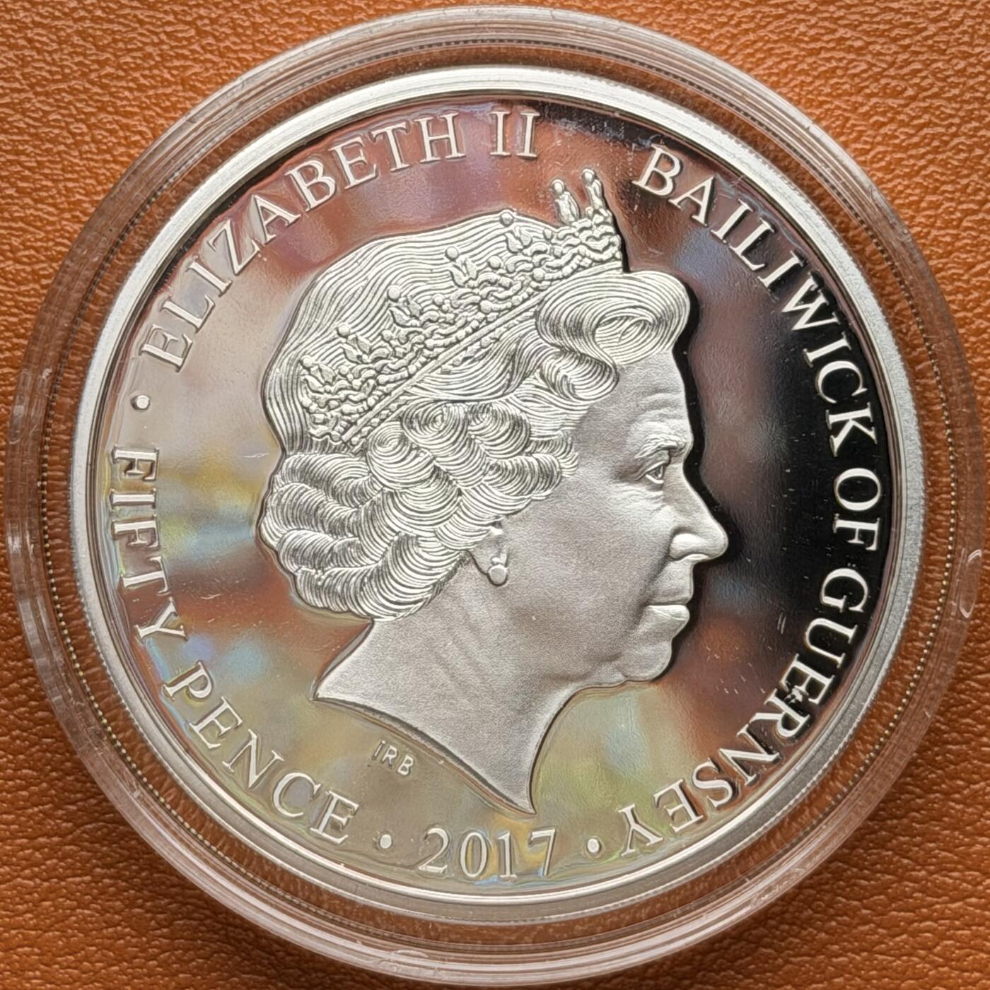 ＜星葵钱币社＞散币克朗场第68期·1月23日发货 〈发行量9500〉根西岛2017年不列颠空战60周年·喷火式战斗机50便士克朗型彩色精制纪念币