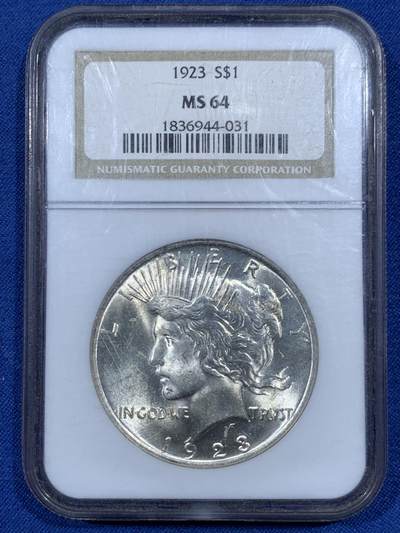 《竞宝斋》第459场 周日，周一，2场连拍 （全场包邮）欢迎送拍 - NGC MS64 美国1923年和平鹰银币1美元 盒子底部微瑕 细节见图