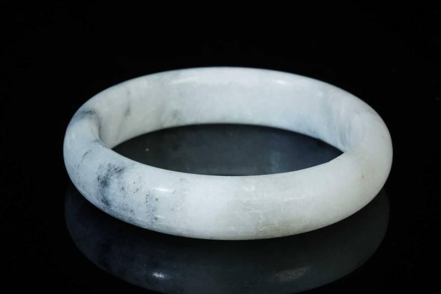 上海都达杂项专场三（全场包邮） 天然和田玉点墨青花手镯86-37