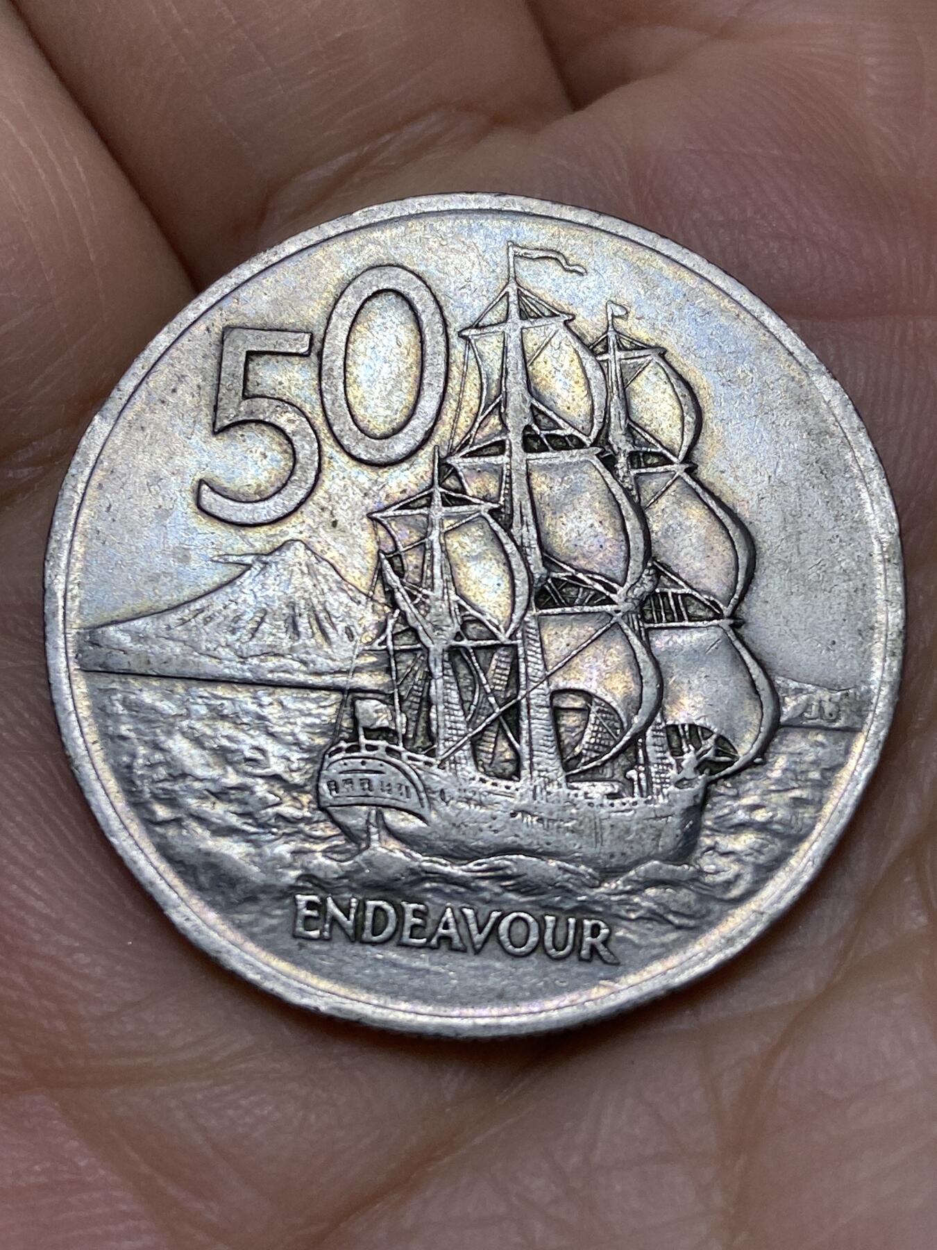 2026年第十一场(总第一百八十场）外国好品散币场(免佣金) 新西兰🇳🇿1967年50分(伊丽莎白二世中年花冠，十进制第一套首发年)