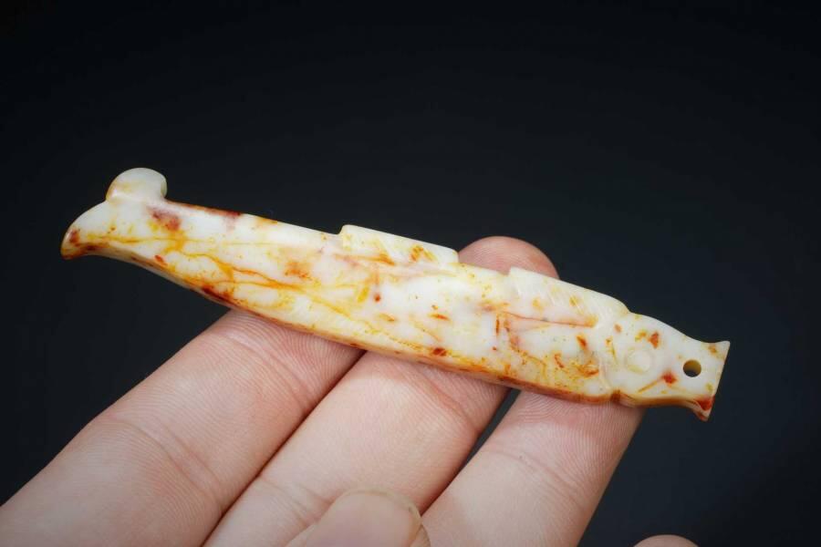 上海都达杂项专场三（全场包邮） 和田古玉鱼挂件86-2