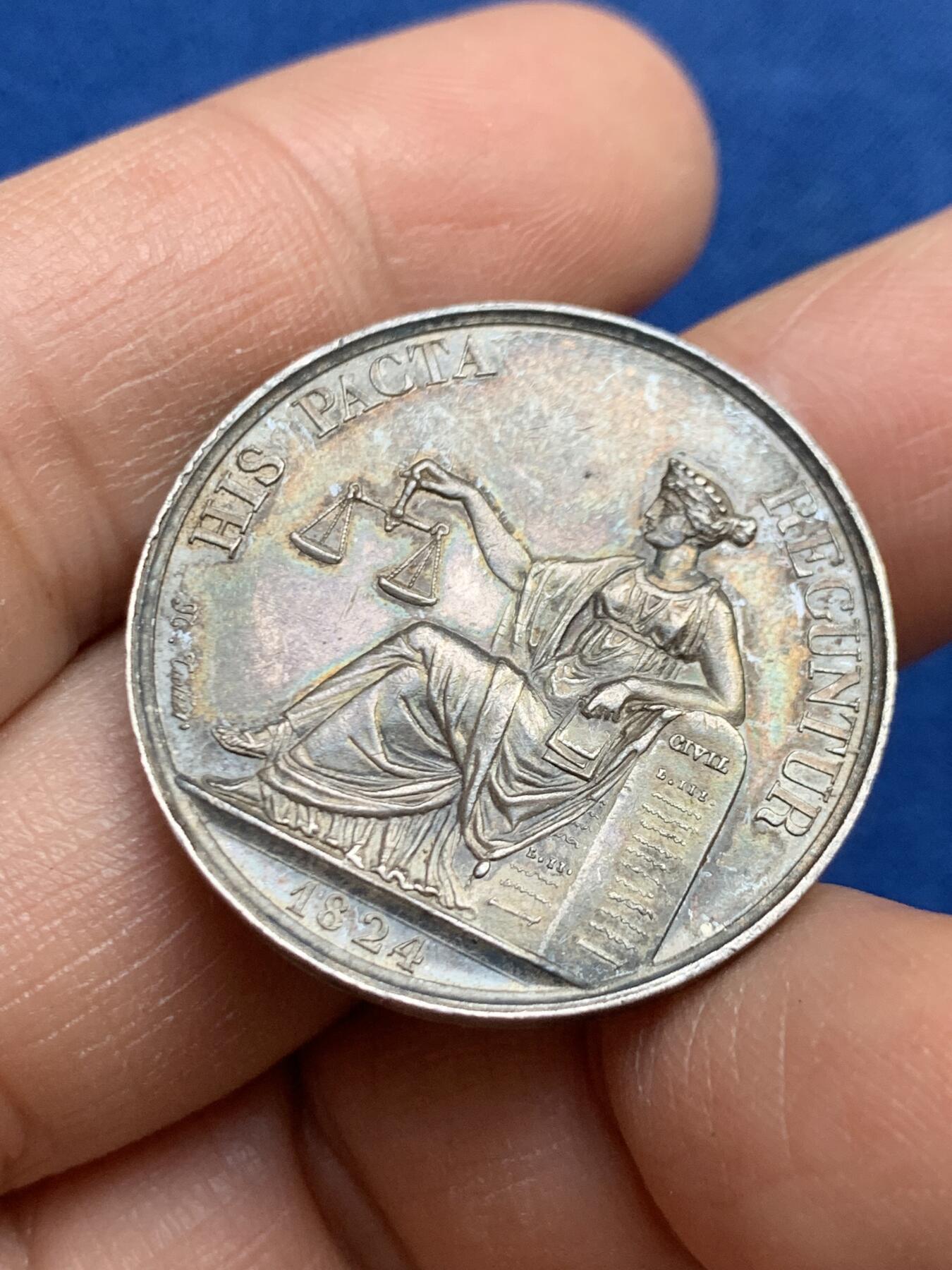 《竞宝斋》第459场 周日，周一，2场连拍 （全场包邮）欢迎送拍 法国兰斯地区公证人银质代币，10.51g，30mm，早期无边铭