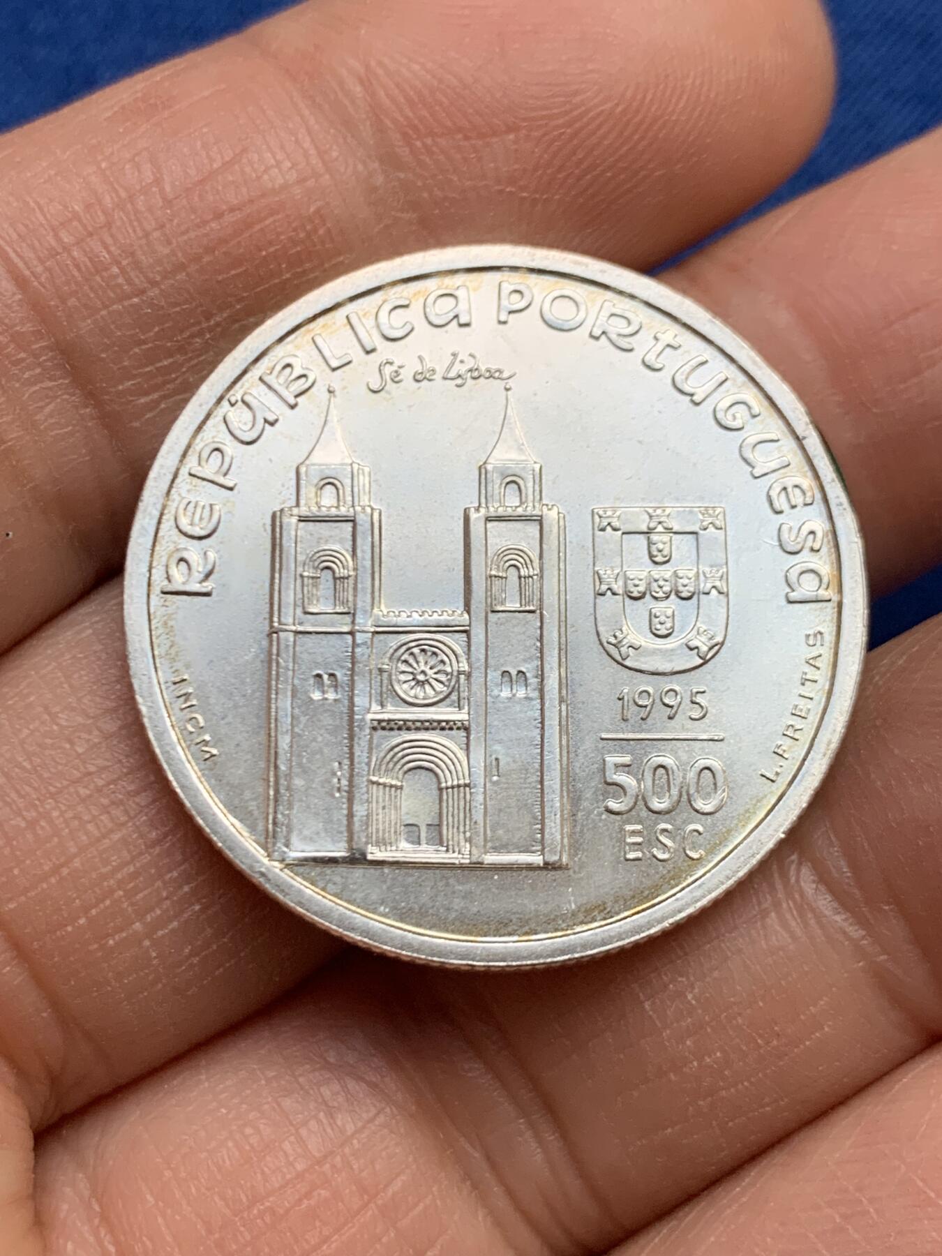 《竞宝斋》第459场 周日，周一，2场连拍 （全场包邮）欢迎送拍 葡萄牙1995年圣安东尼诞辰800周年500埃斯库多银币 500银 14克