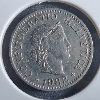 沼泽如烟--第966场 - 瑞士1982年十分