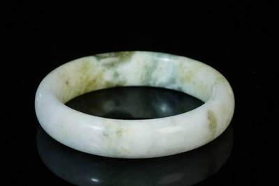 上海都达杂项专场三十四【年后发货全场包邮】  天然 蓝田玉贵妃手镯86-34