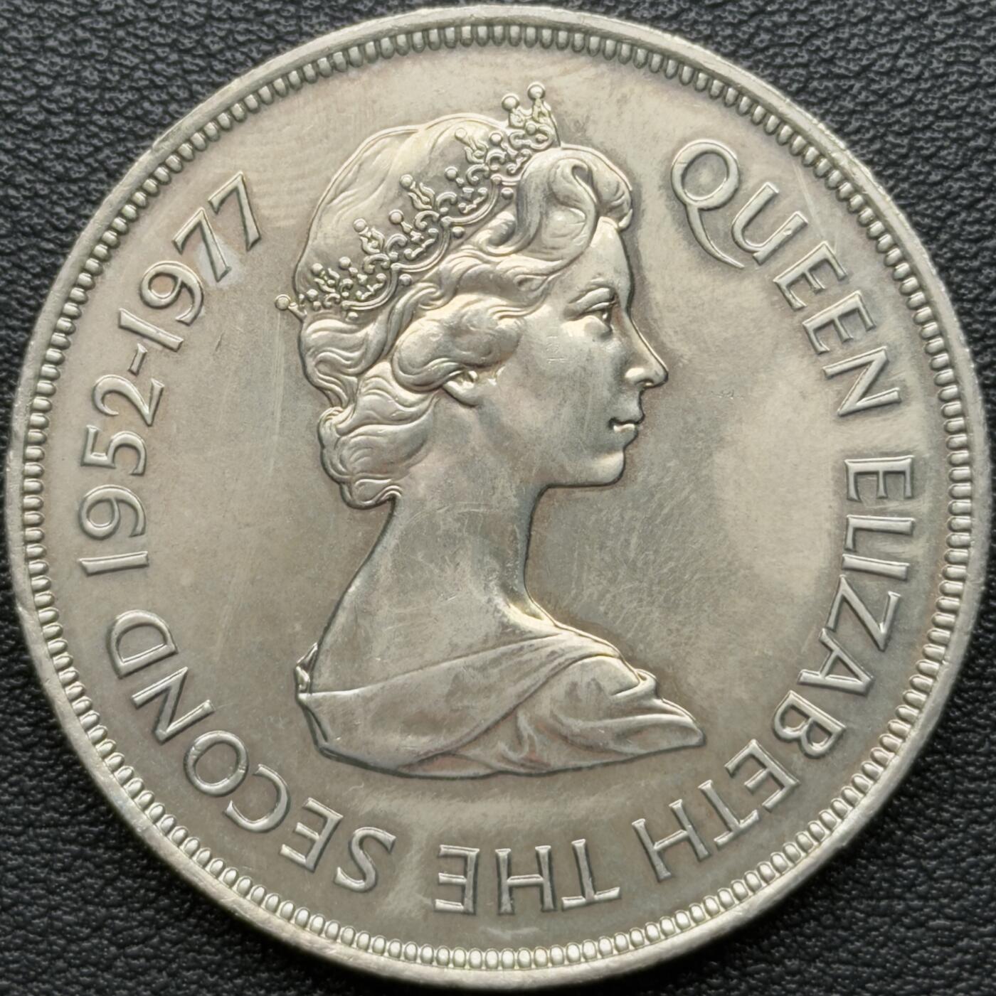 ＜星葵钱币社＞散币克朗场第68期·1月23日发货 泽西岛1977年女王登基25周年25便士克朗型纪念币