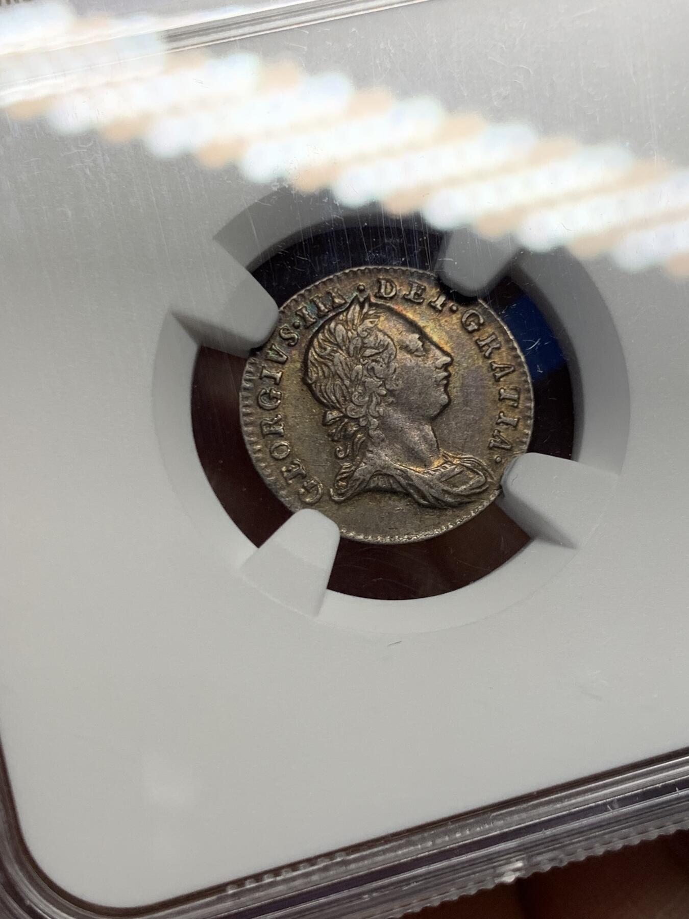 《竞宝斋》第459场 周日，周一，2场连拍 （全场包邮）欢迎送拍 NGC AU53 英国1762年乔治三世濯足3便士银币，带彩包浆美品，乔治三世的首套濯足有这个品相不容易