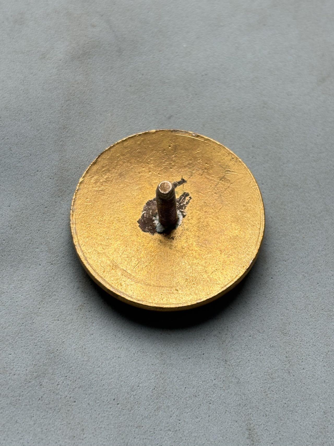 盛世勋华——号角文化勋章邮票专场拍卖第300期 南斯拉夫二级团结与友谊残章 银制，重13克，银价200+