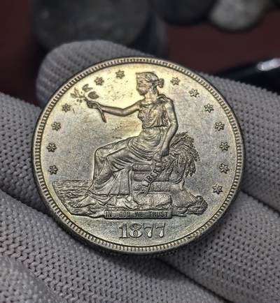 南宋泉阁俄币 外币 国币 专场第二十一期 【送拍无额外佣金】 - 美国 1877年 拿花一美元银币 美国贸易银 高点不错 细节都在 好品