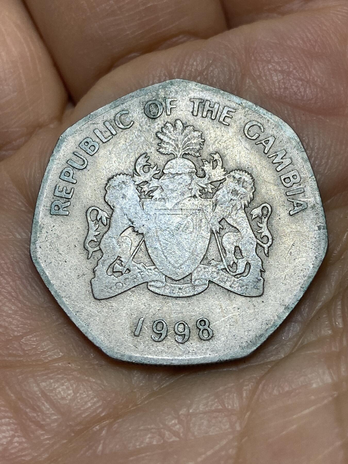 2026年第十一场(总第一百八十场）外国好品散币场(免佣金)