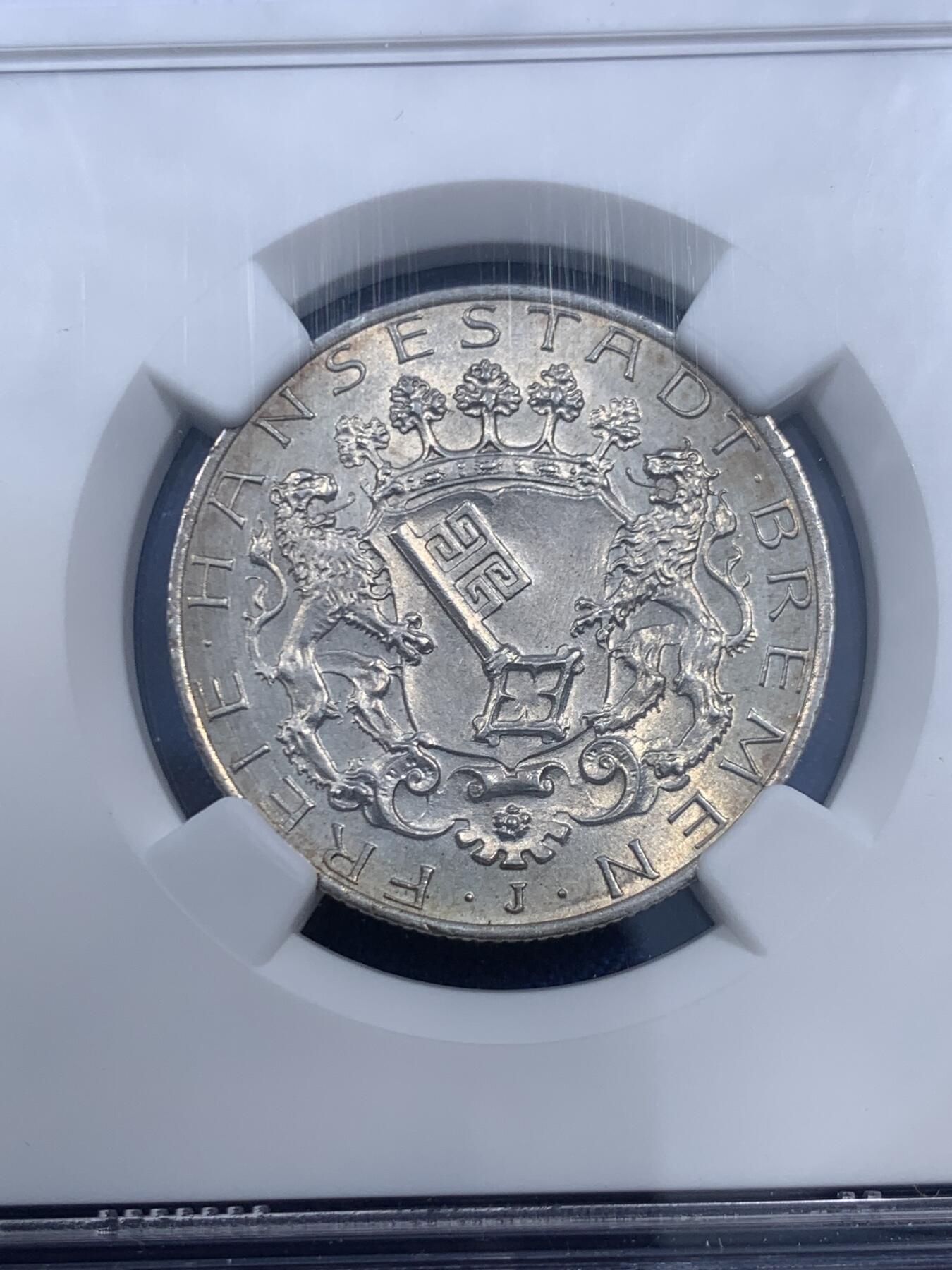 《竞宝斋》第459场 周日，周一，2场连拍 （全场包邮）欢迎送拍 NGC MS62 德国1904年不莱梅2马克银币 原光五彩 状态一流 有点严评了