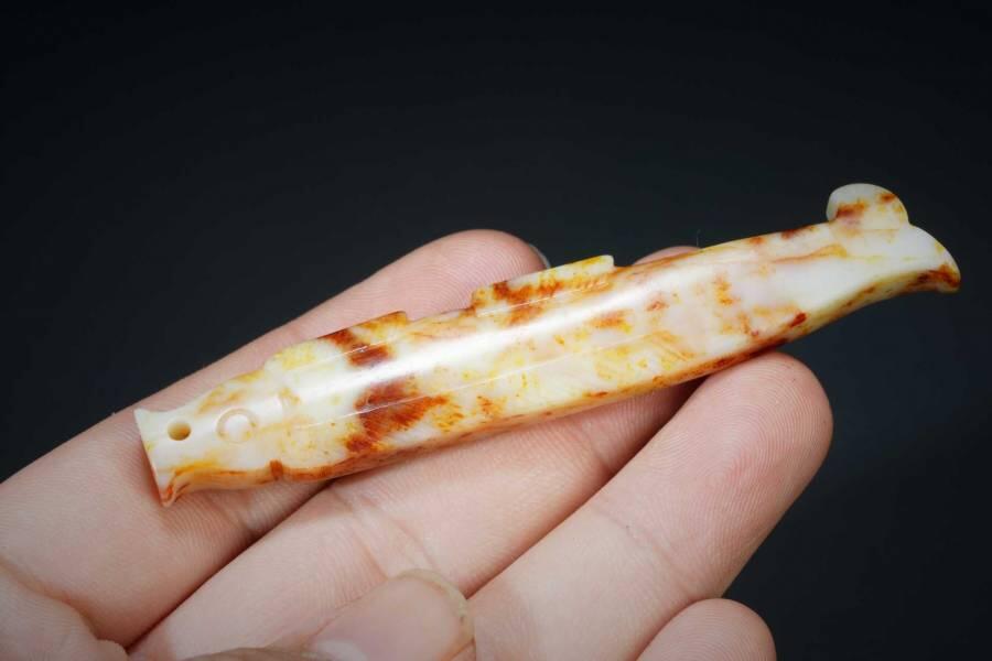 上海都达杂项专场三（全场包邮） 和田古玉鱼挂件86-2