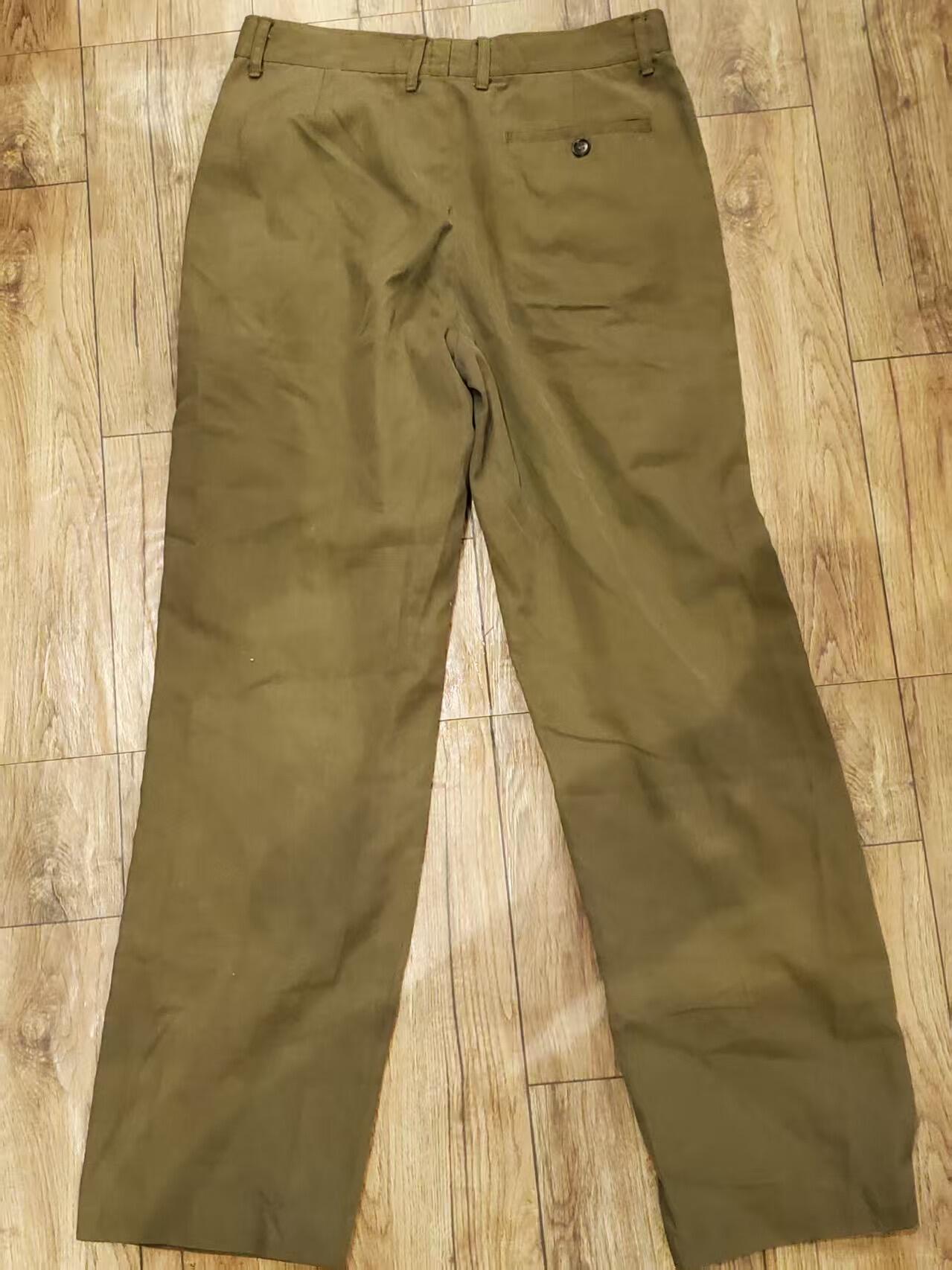 韵星假日拍卖第三十七期 -- Rimey Holidays Auction 37 越南社会主义共和国K94陆军步兵中校常服一套 带裤子 领章肩章齐全 最经典的系列 