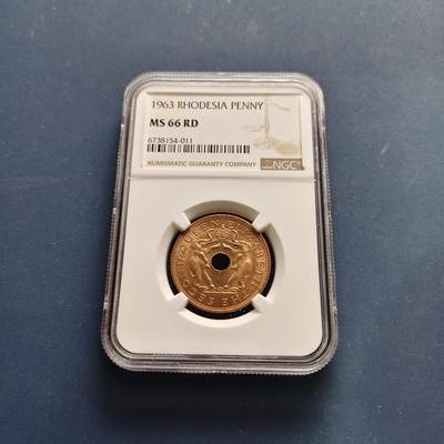【全场包邮】纯粹捡漏拍497场-持续更新中 - 【收藏级·冠军分】英属罗德西亚和尼亚萨兰1963年女王1便士铜币-NGC MS66 RD