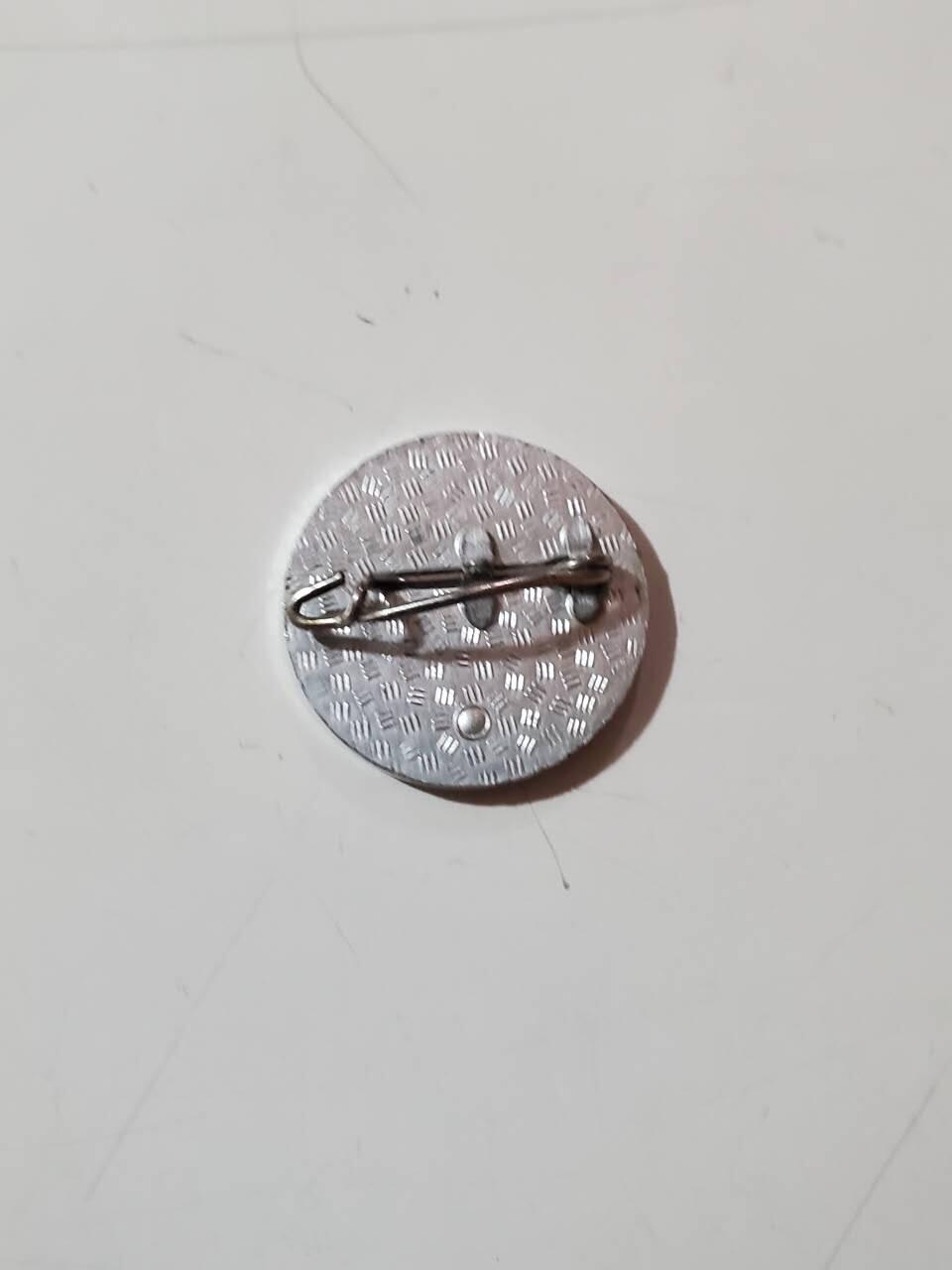 韵星假日拍卖第三十七期 -- Rimey Holidays Auction 37 民主德国威廉皮克一百年纪念章 颁发给老共产党员