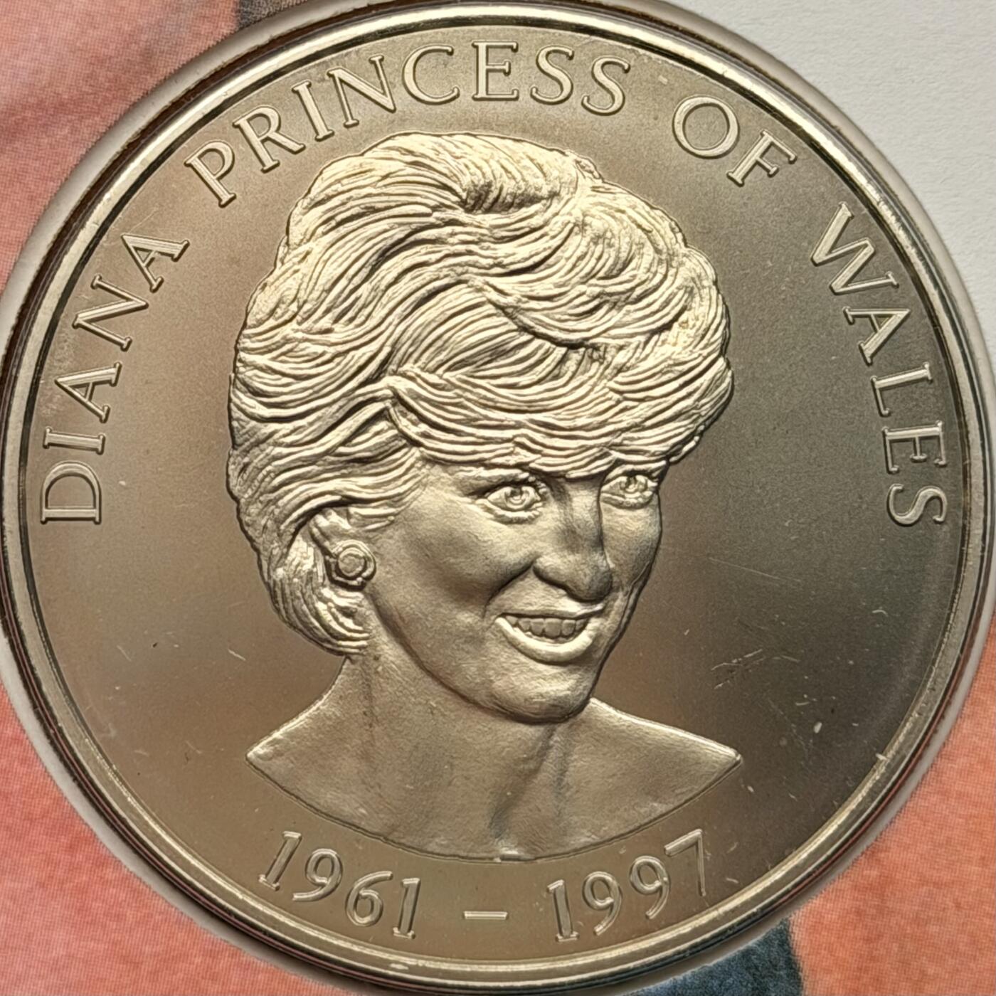 ＜星葵钱币社＞散币克朗场第68期·1月23日发货 〈邮币封〉乌干达1998年戴安娜王妃1000先令克朗型纪念币