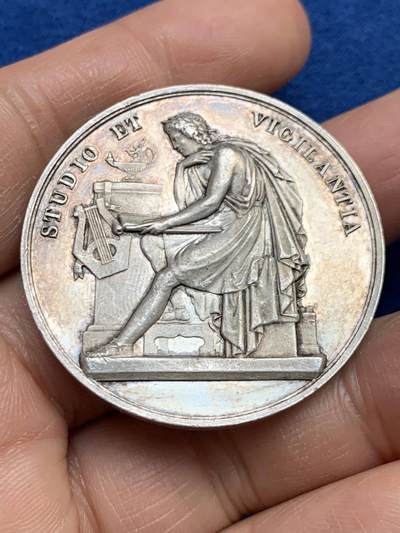 《竞宝斋》第459场 周日，周一，2场连拍 （全场包邮）欢迎送拍 - 19世纪瑞士日内瓦学院纪念银章 28克 999银 41.2mm