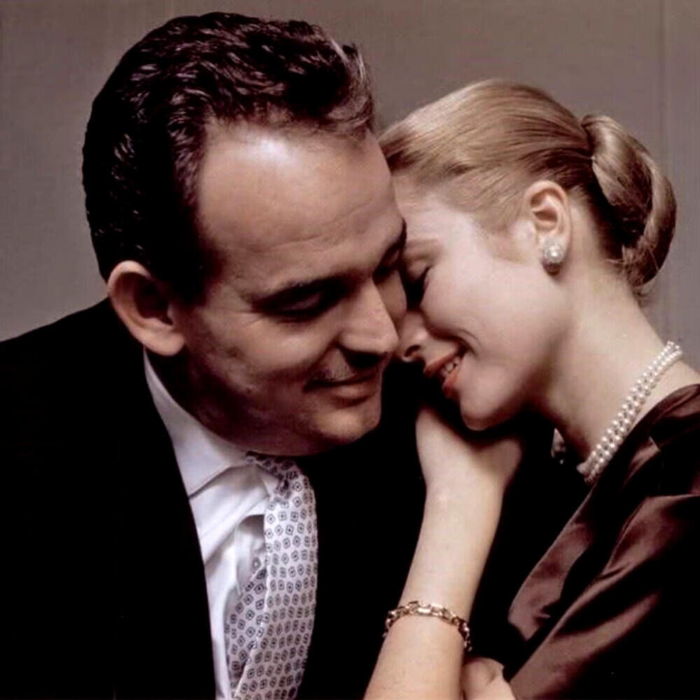 【俄甄集藏】“万象更新、马呈祥瑞”迎新春俄甄精品场-2026年(047)01-21 星期三 晚 19:30 全场包邮 摩纳哥1966年兰尼埃三世亲王结婚十周年5法郎精制银质样币，NGC PF65，重25克，900银，发行量只有1000枚