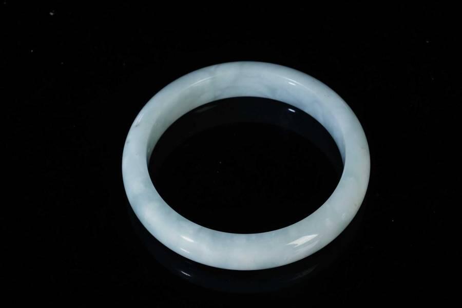 上海都达杂项专场三（全场包邮） 天然冰糯种翡翠手镯86-41