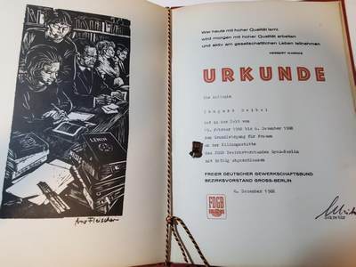 韵星假日拍卖第三十七期 -- Rimey Holidays Auction 37 - 民主德国工会为妇女进行社会主义教育大证书奖状➕40年荣誉证章一枚 证书很少见