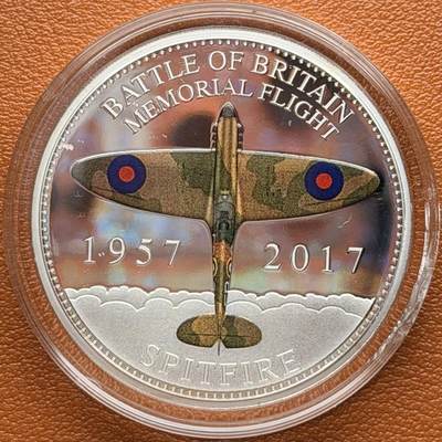 ＜星葵钱币社＞散币克朗场第68期·1月23日发货 - 〈发行量9500〉根西岛2017年不列颠空战60周年·喷火式战斗机50便士克朗型彩色精制纪念币