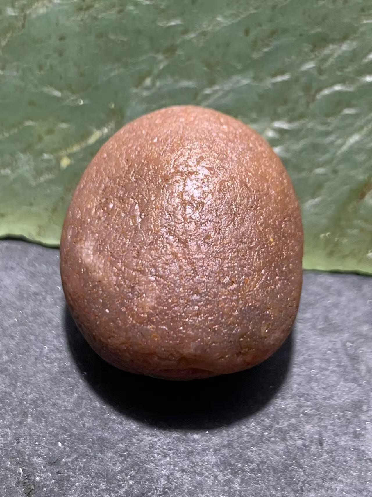 精美水冲籽川料南红玛瑙原石一颗