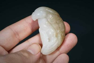 上海都达杂项专场三十四【年后发货全场包邮】  天然和田白玉精雕《鸢飞鱼跃》挂件86-6