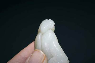 上海都达杂项专场三十四【年后发货全场包邮】  天然和田白玉精雕《鸢飞鱼跃》挂件86-6