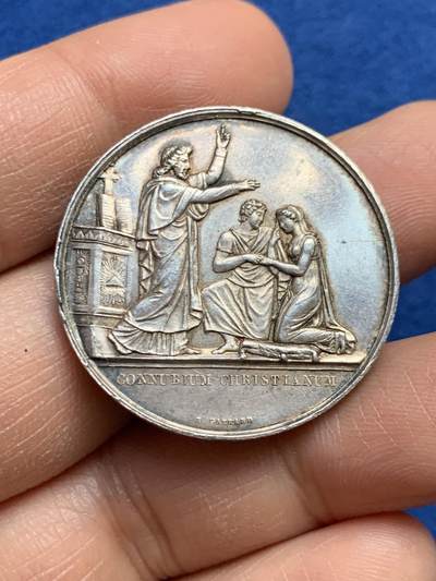 《竞宝斋》第459场 周日，周一，2场连拍 （全场包邮）欢迎送拍 - 法国婚姻与爱情纪念银章，背面手工刻字，16.35g，32.5mm，早期无边铭