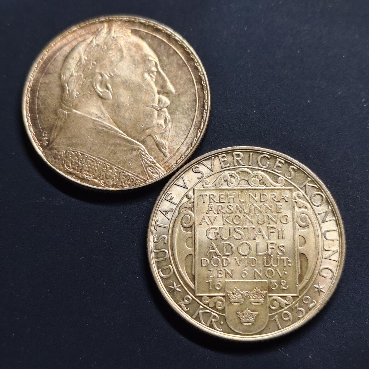 【全场包邮】纯粹捡漏拍497场-持续更新中 瑞典1932年2克朗古斯塔夫二世逝世300周年纪念银币2枚一组【31毫米15克80%X2枚】