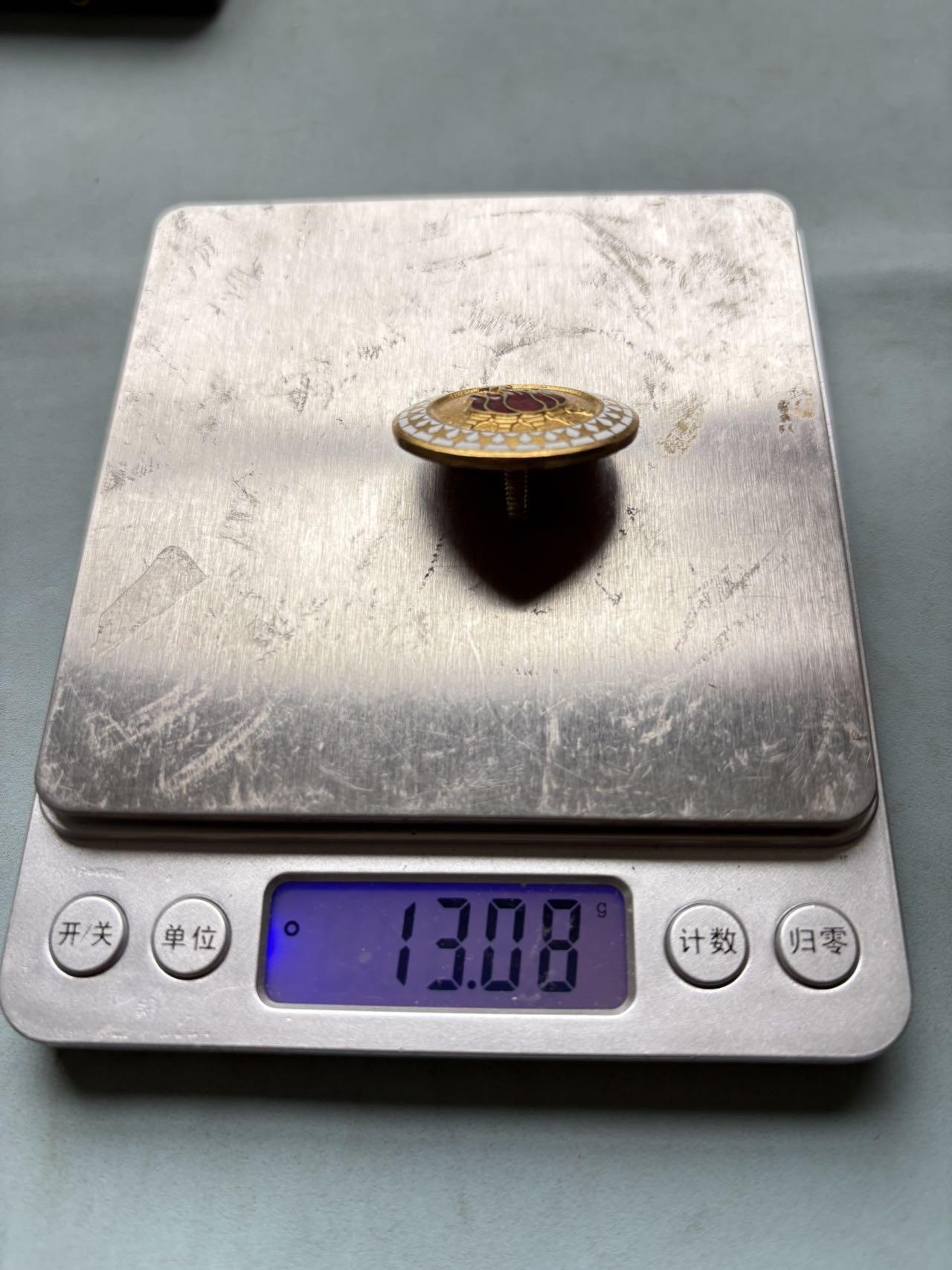 盛世勋华——号角文化勋章邮票专场拍卖第300期 南斯拉夫二级团结与友谊残章 银制，重13克，银价200+