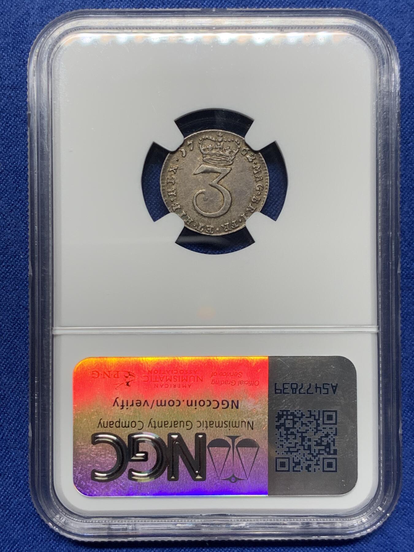 《竞宝斋》第459场 周日，周一，2场连拍 （全场包邮）欢迎送拍 NGC AU53 英国1762年乔治三世濯足3便士银币，带彩包浆美品，乔治三世的首套濯足有这个品相不容易