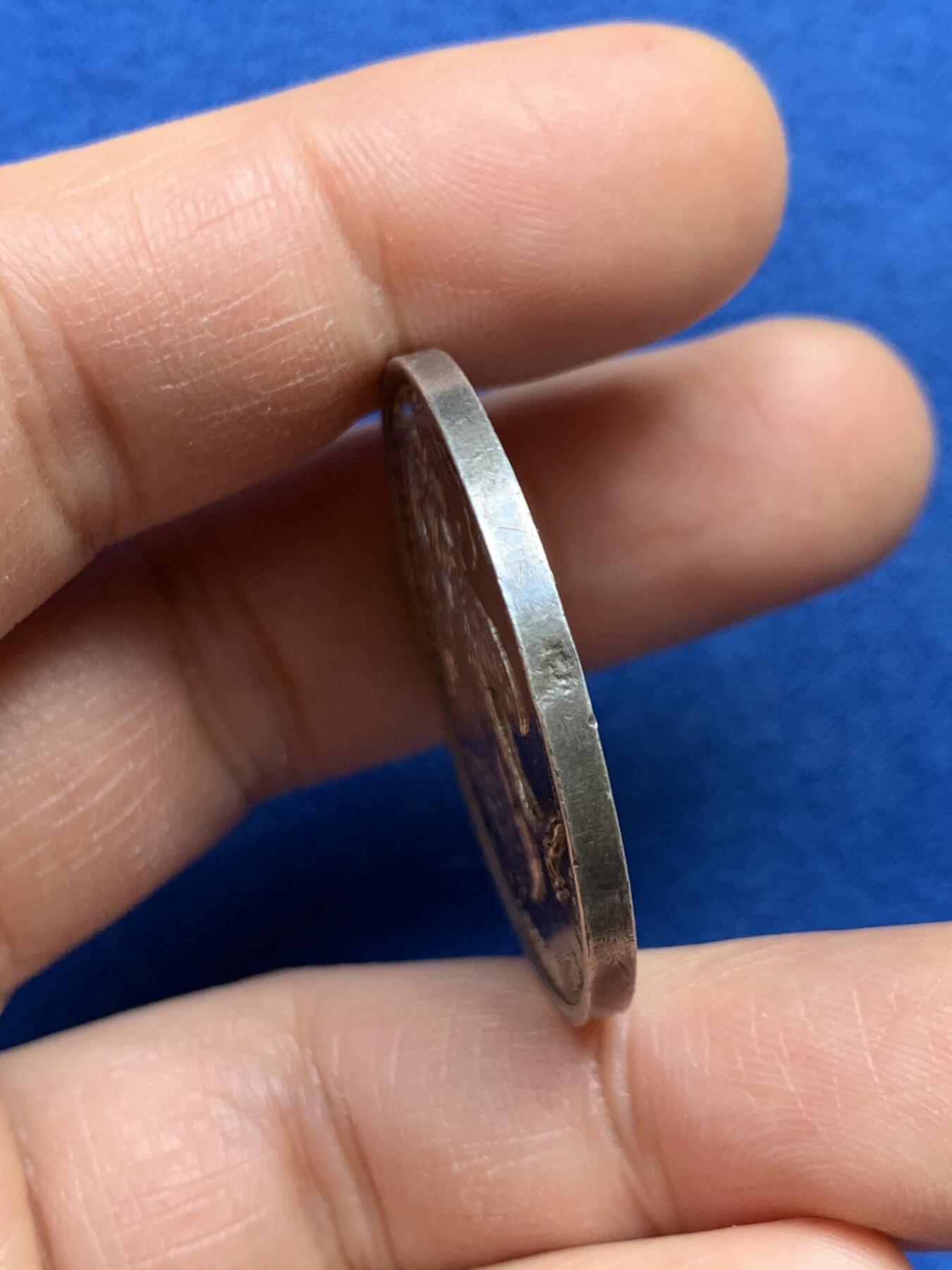 《竞宝斋》第459场 周日，周一，2场连拍 （全场包邮）欢迎送拍 法国1818年塞纳火灾互助保险银质代币，浴火凤凰圆形少见款，17.75克，34.6mm