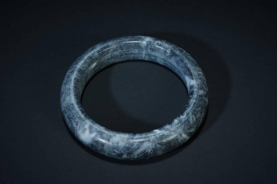 上海都达杂项专场三（全场包邮） 天然墨玉手镯86-35