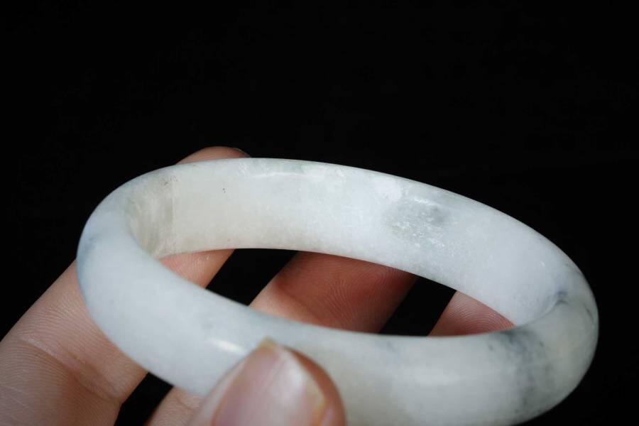 上海都达杂项专场三（全场包邮） 天然和田玉点墨青花手镯86-37