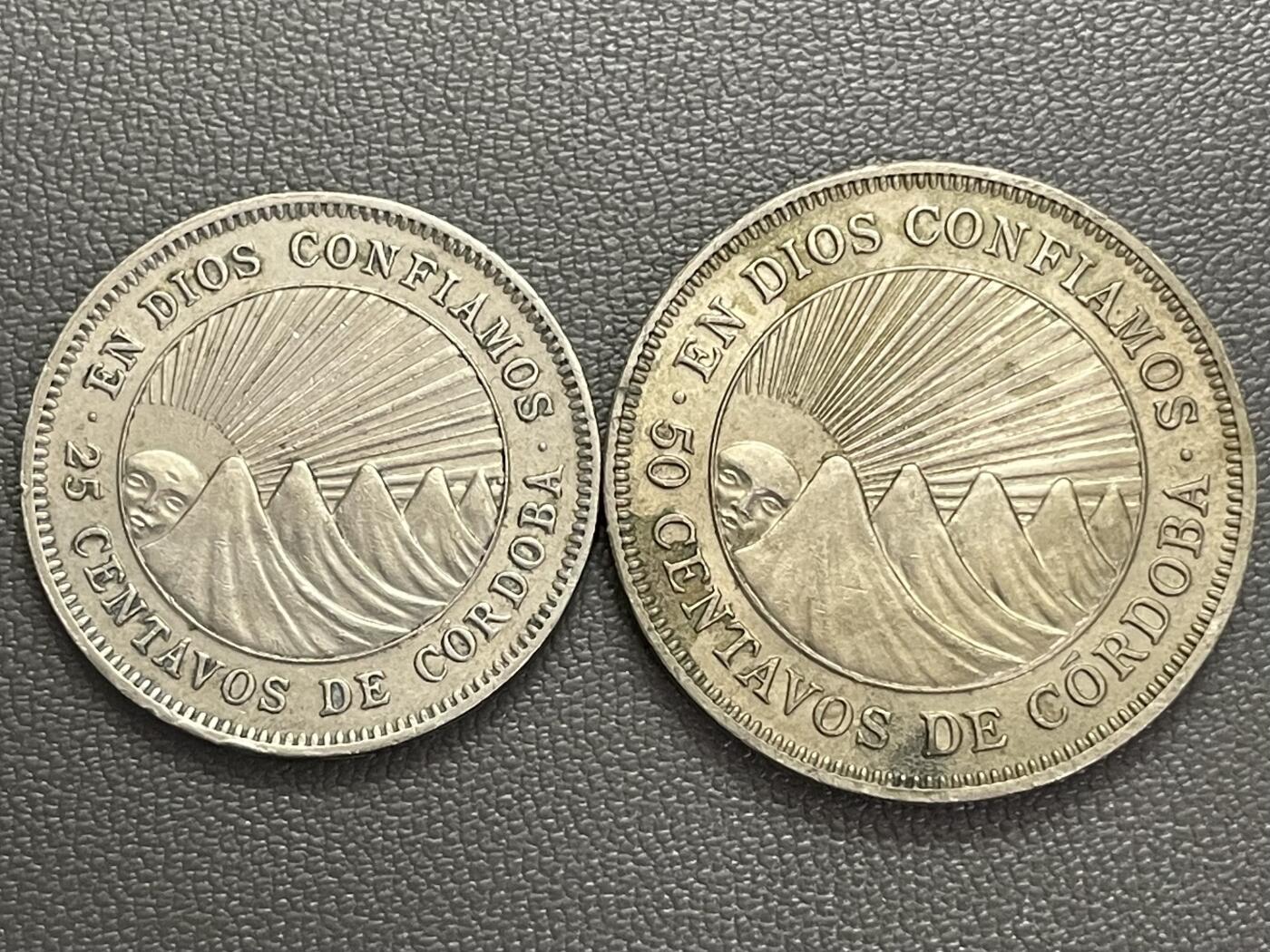 回流0120 少见  尼加拉瓜1956年25分、50分铜镍币 西班牙探险家埃尔南·科尔特斯/马萨亚火山日出