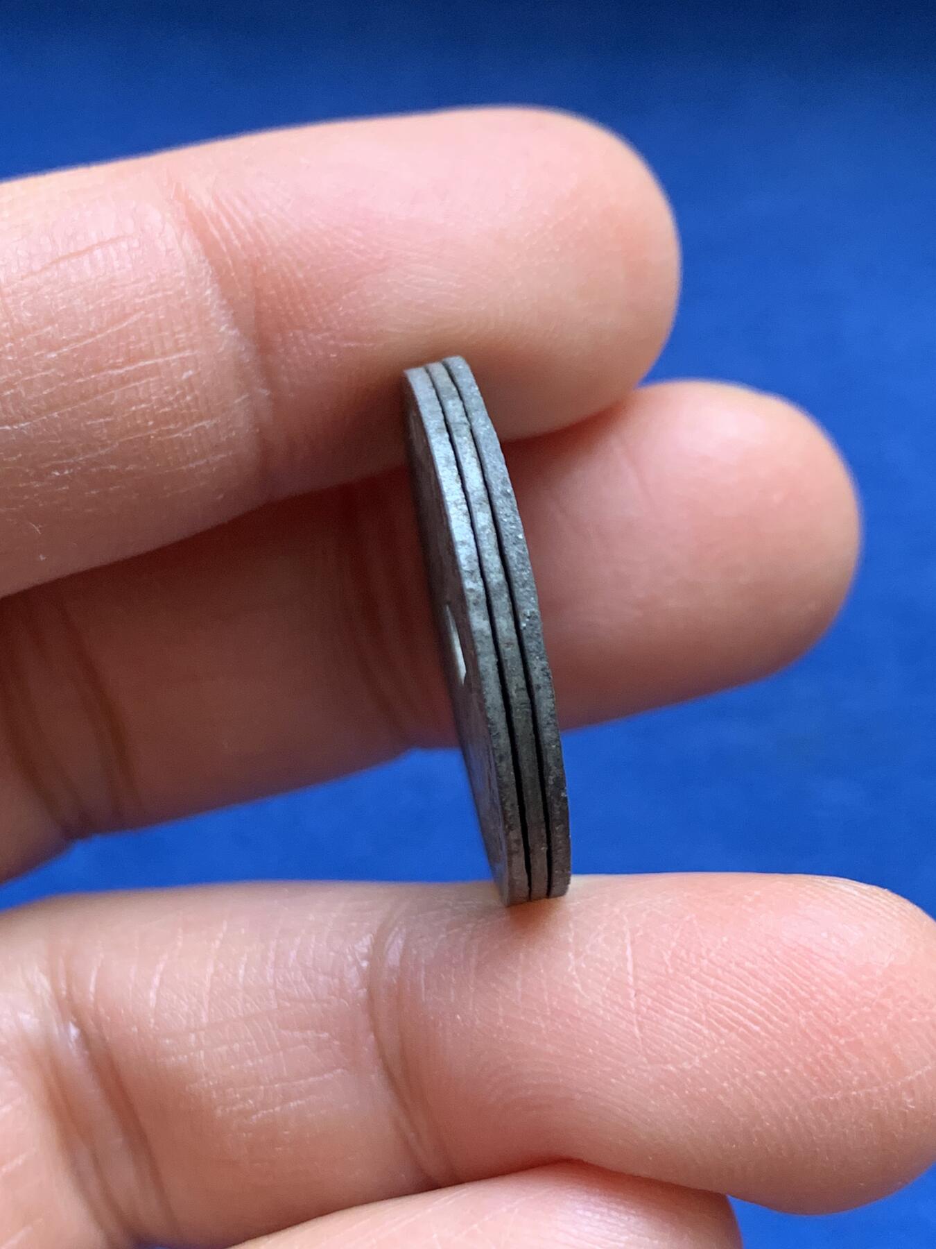 《竞宝斋》第459场 周日，周一，2场连拍 （全场包邮）欢迎送拍 三枚一组 法属安南1905年六百分之一锌币 世界上面值最小的硬币