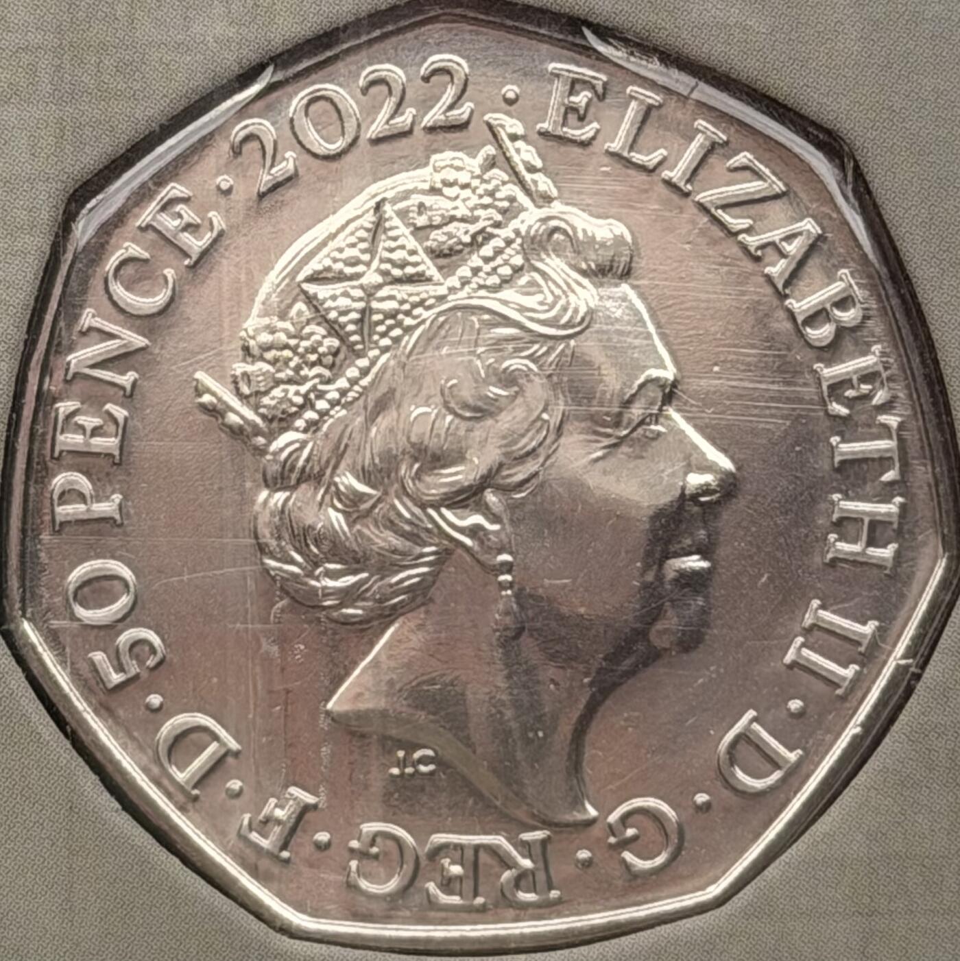 ＜星葵钱币社＞散币克朗场第68期·1月23日发货 英国2022年小熊维尼和朋友们·袋鼠妈妈50便士卡装纪念币